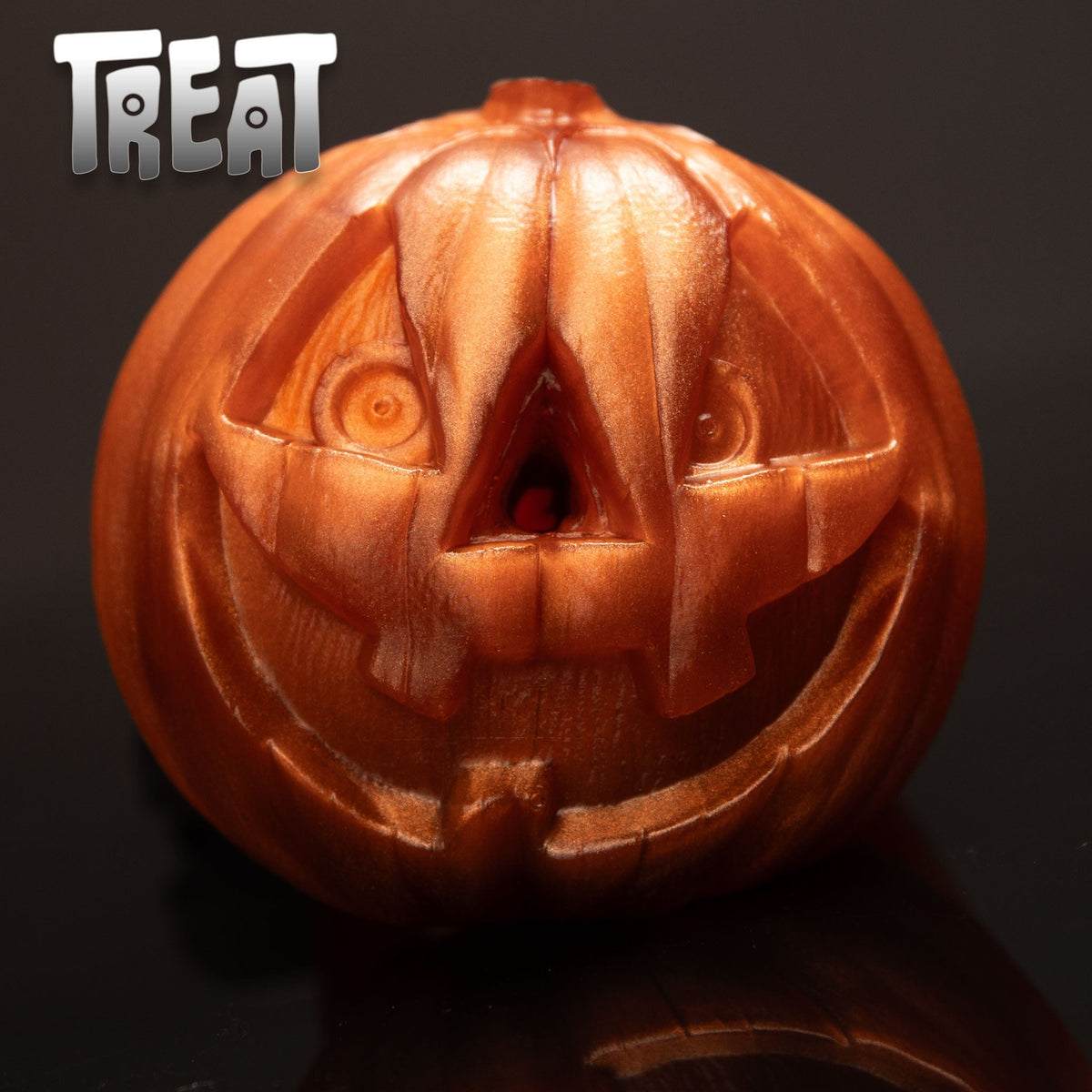 🎁 Halloween Collectible Sleeve: Trick or Treat (100% off)